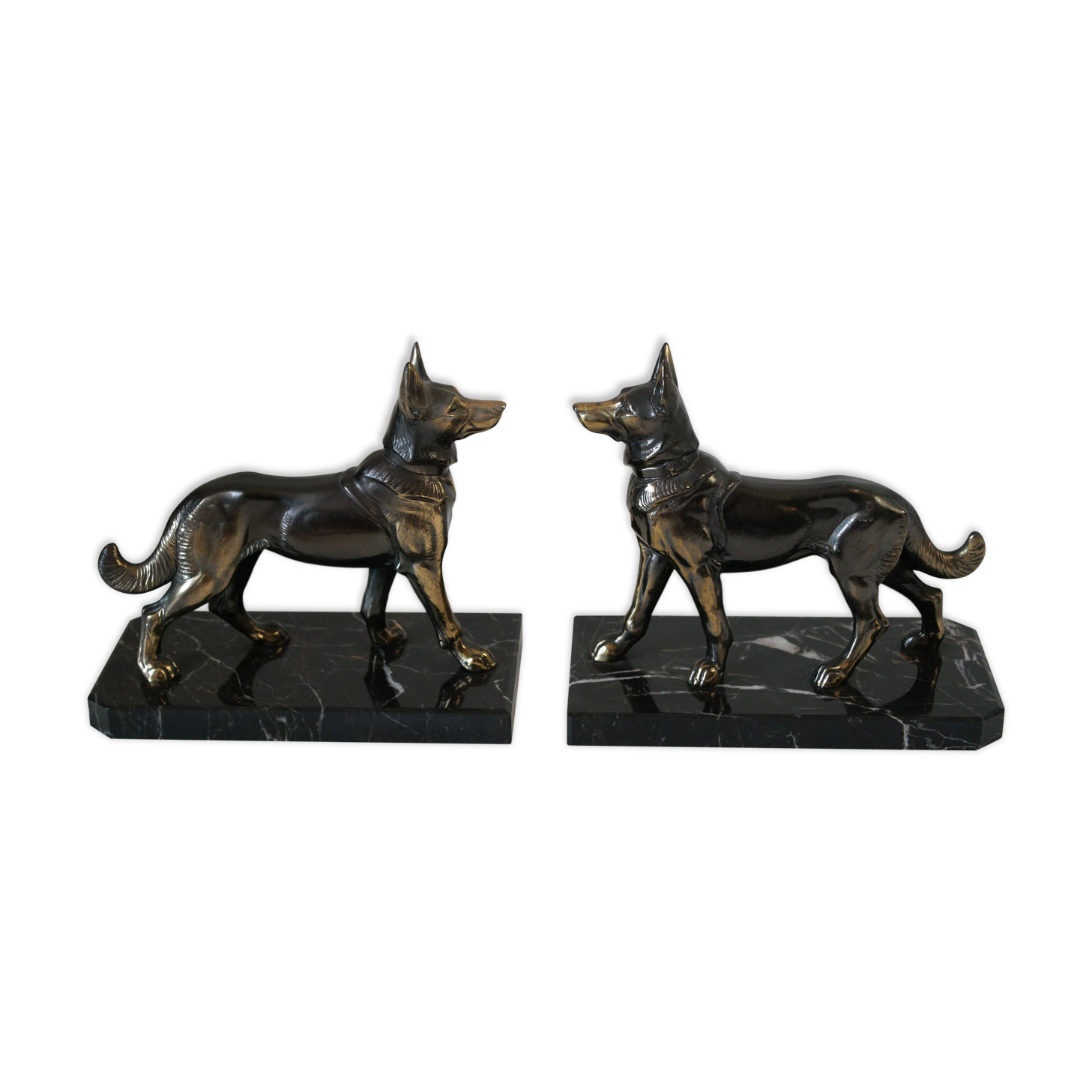 Dog bookends in black marble