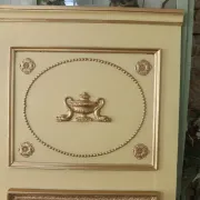 Louis XVI-style trumeau mirror with urn and dolphins – painted and gilded