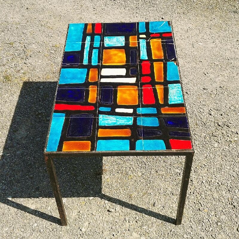 Ceramic coffee table design 50s