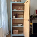 Wardrobe revisited in Almond (Resource)