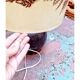 Lampe vintage, abat-jour herbier pied en grès marron