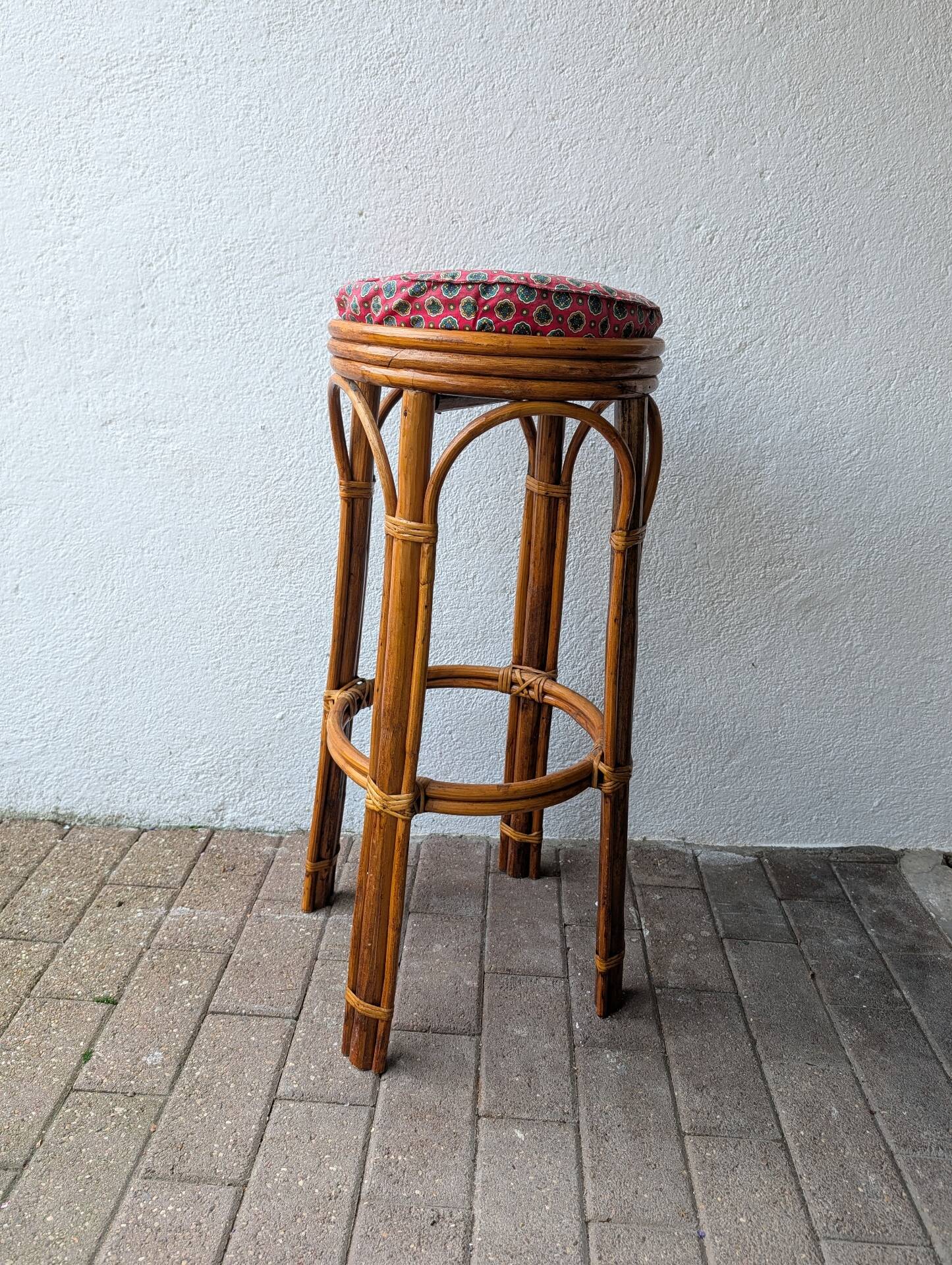 Tabouret haut en rotin – années 1960