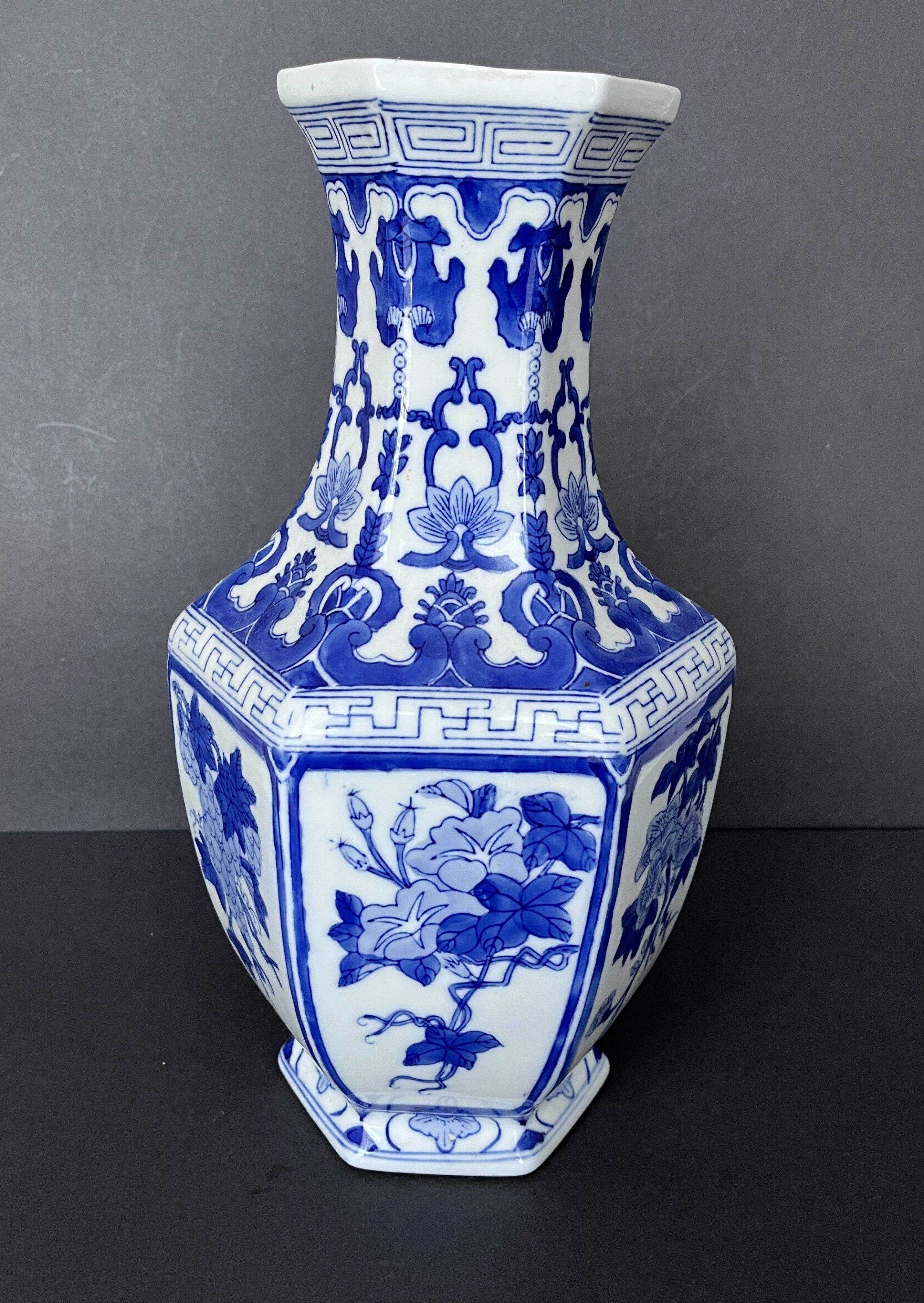 Chinese porcelain vase