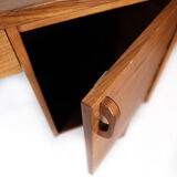 Desk in teak of Danish design from the 1960