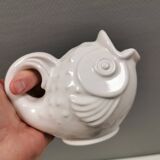 Nice little fish jug/vase, designed by Danish Michael Andersen Bornholm