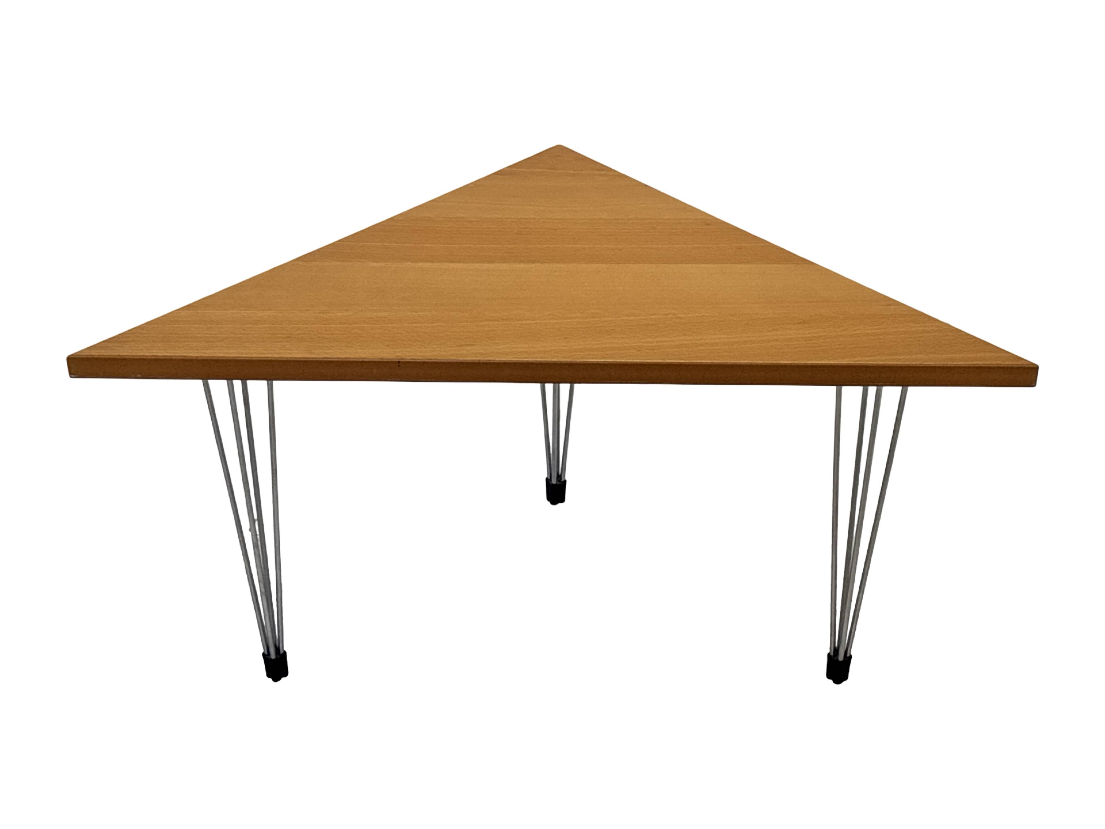 Vintage Danish triangular side table with hairpin legs design