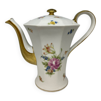 Teapot with floral motifs and gilding Théodore Havilan Limoges porcelain in good condition