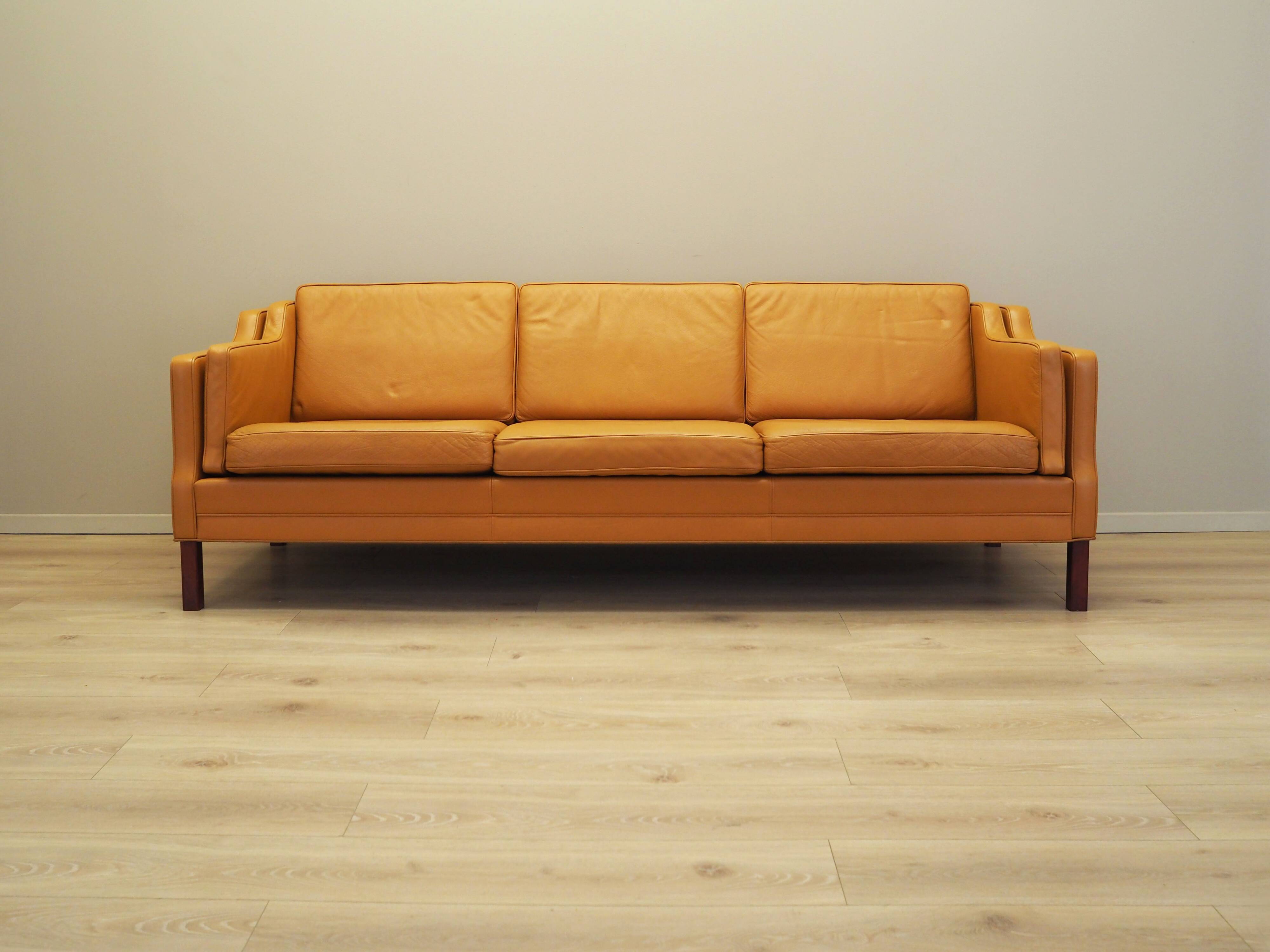 Orange leather sofa, Danish design, 1970s, production: Denmark