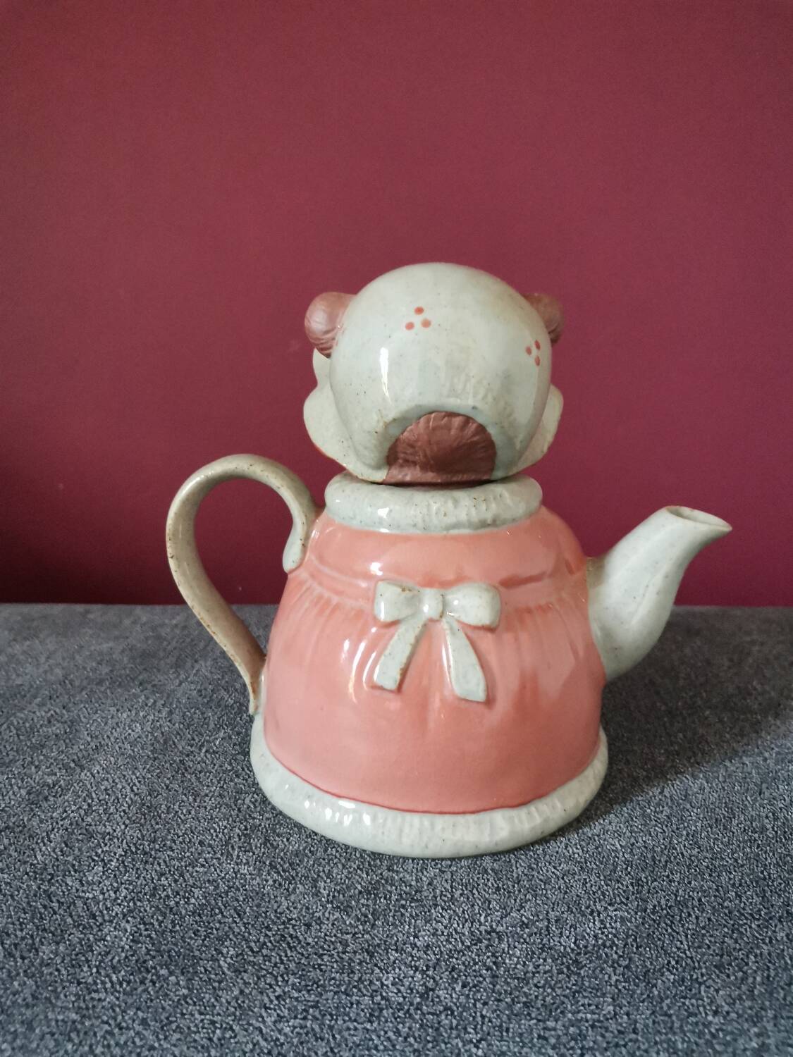 Vintage bear teapot