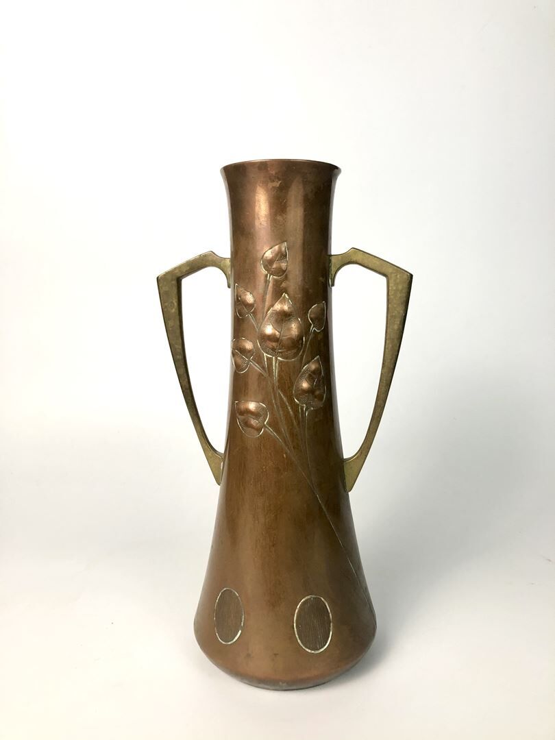 Art Nouveau vase WMF in copper and brass circa 1900