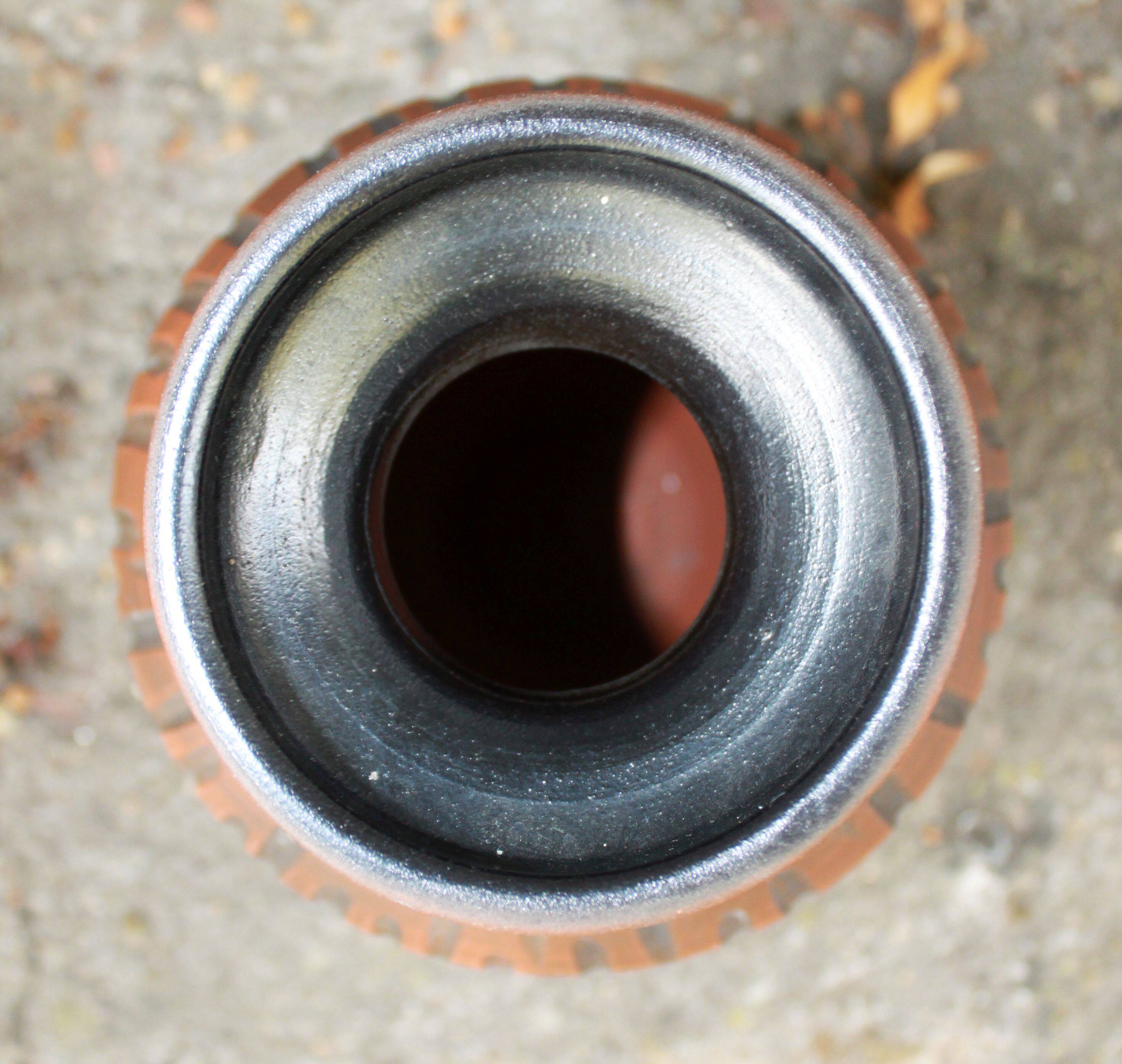 Ilkra Eldelkeramik vase, red clay, 60.