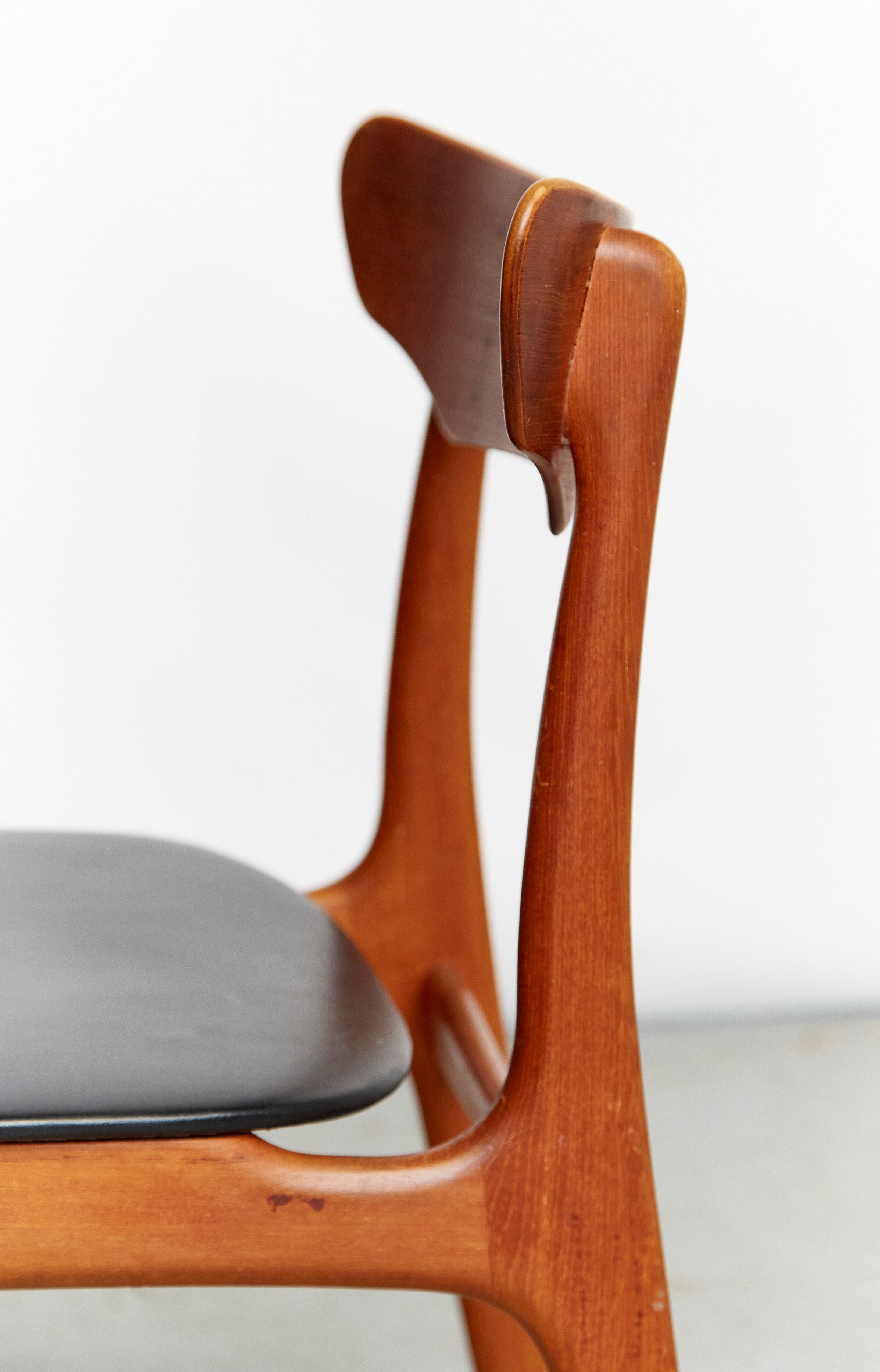 Schienning & Elgaard dining chairs for Randers