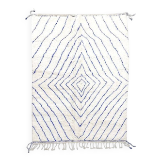 Tapis boujaad blanc décoré tissé en laine naturel taille 250cm×150cm