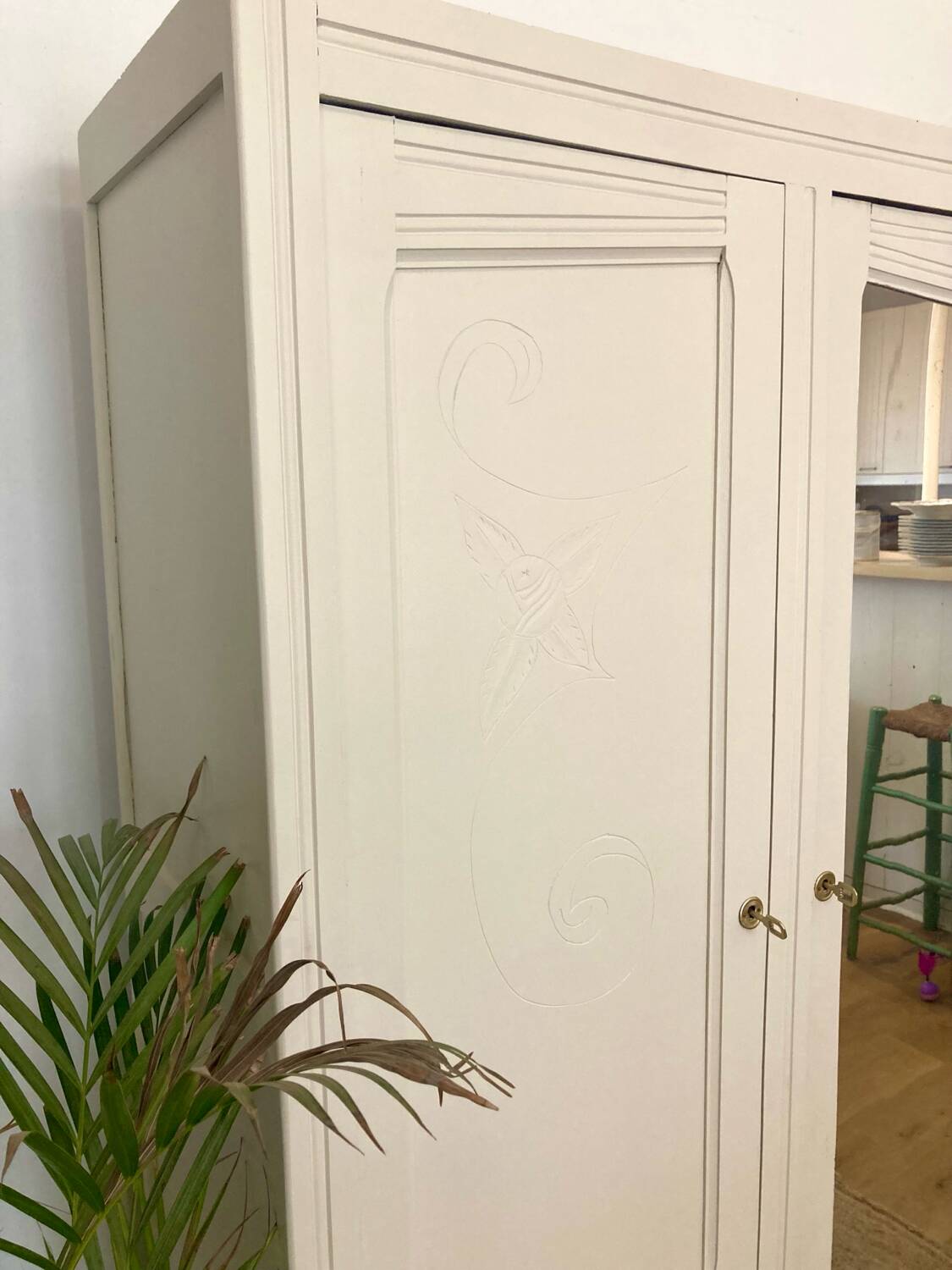 Wardrobe, Parisian wardrobe