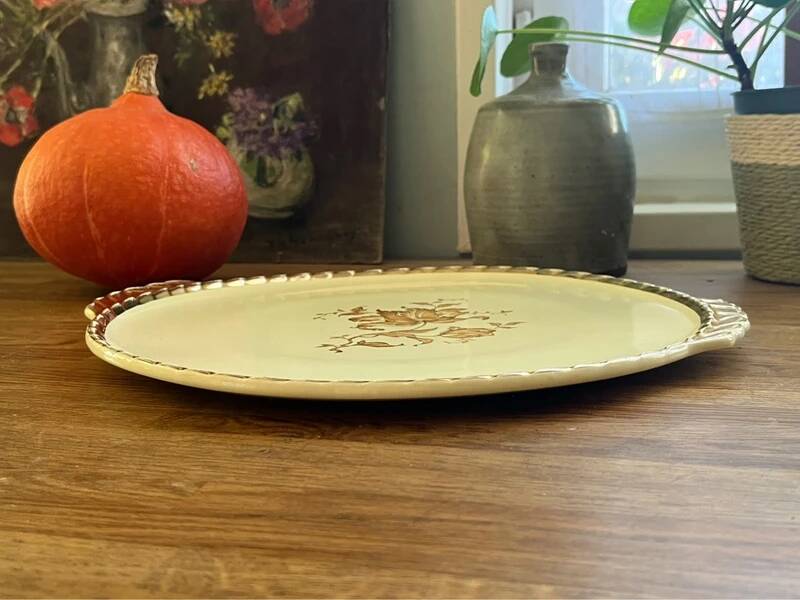 Salins earthenware serving dish