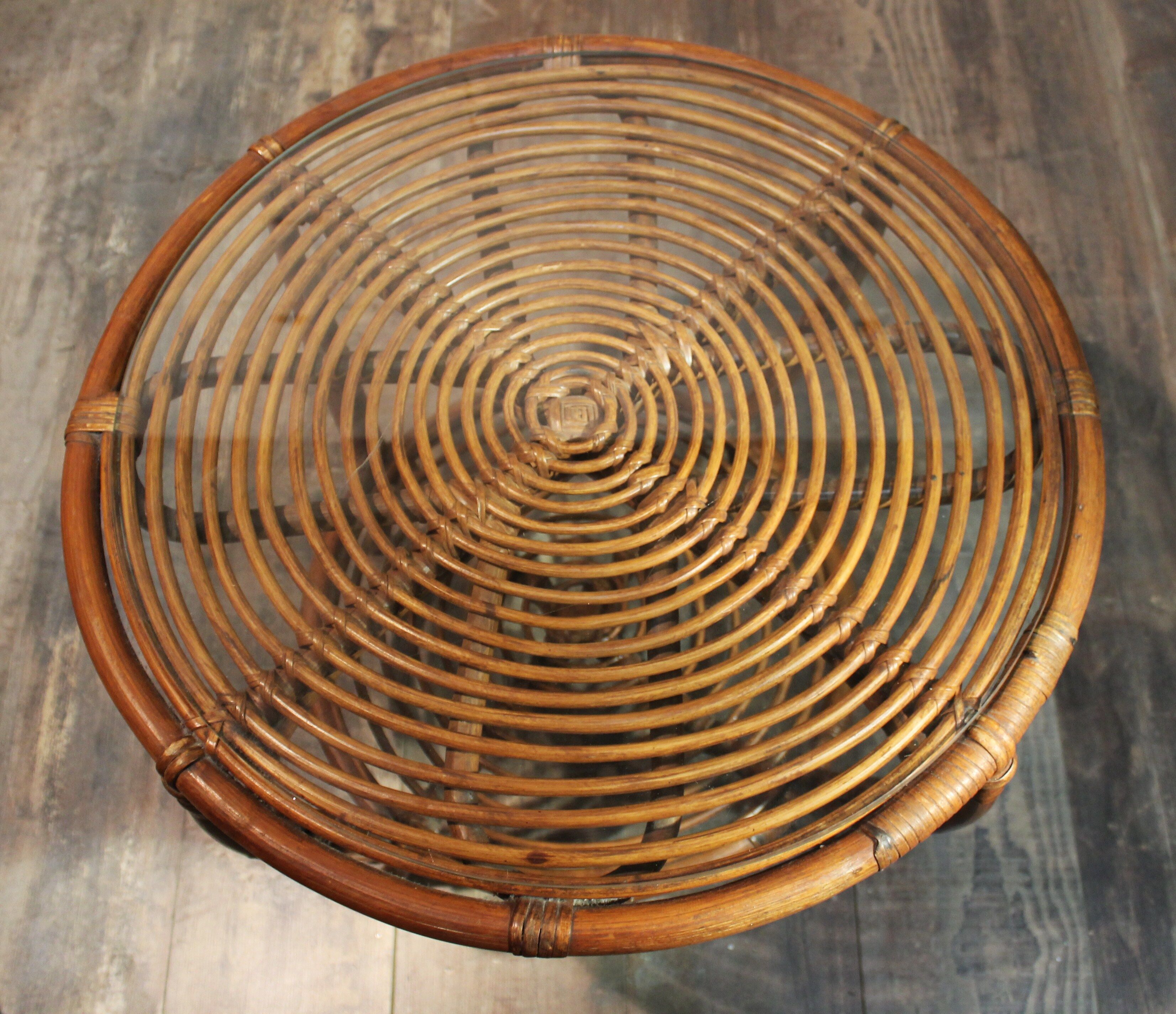 Table basse rotin années 60