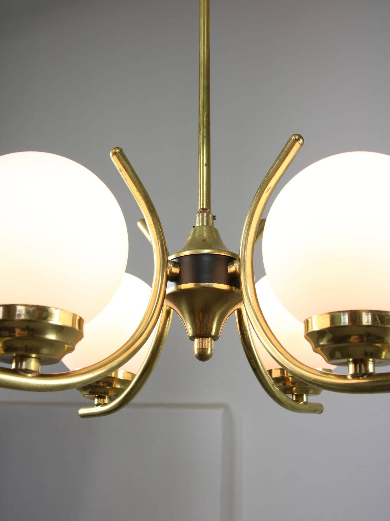 Mid-Century Italian Brass and Opaline Chandelier