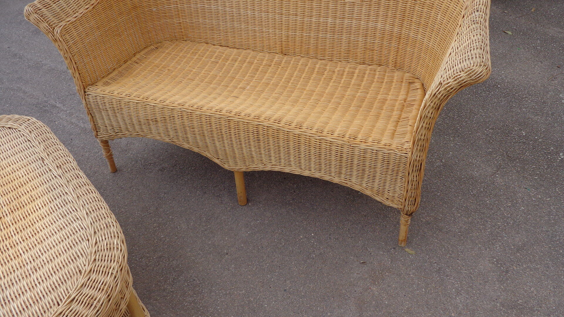 Wicker garden furniture 4 pieces