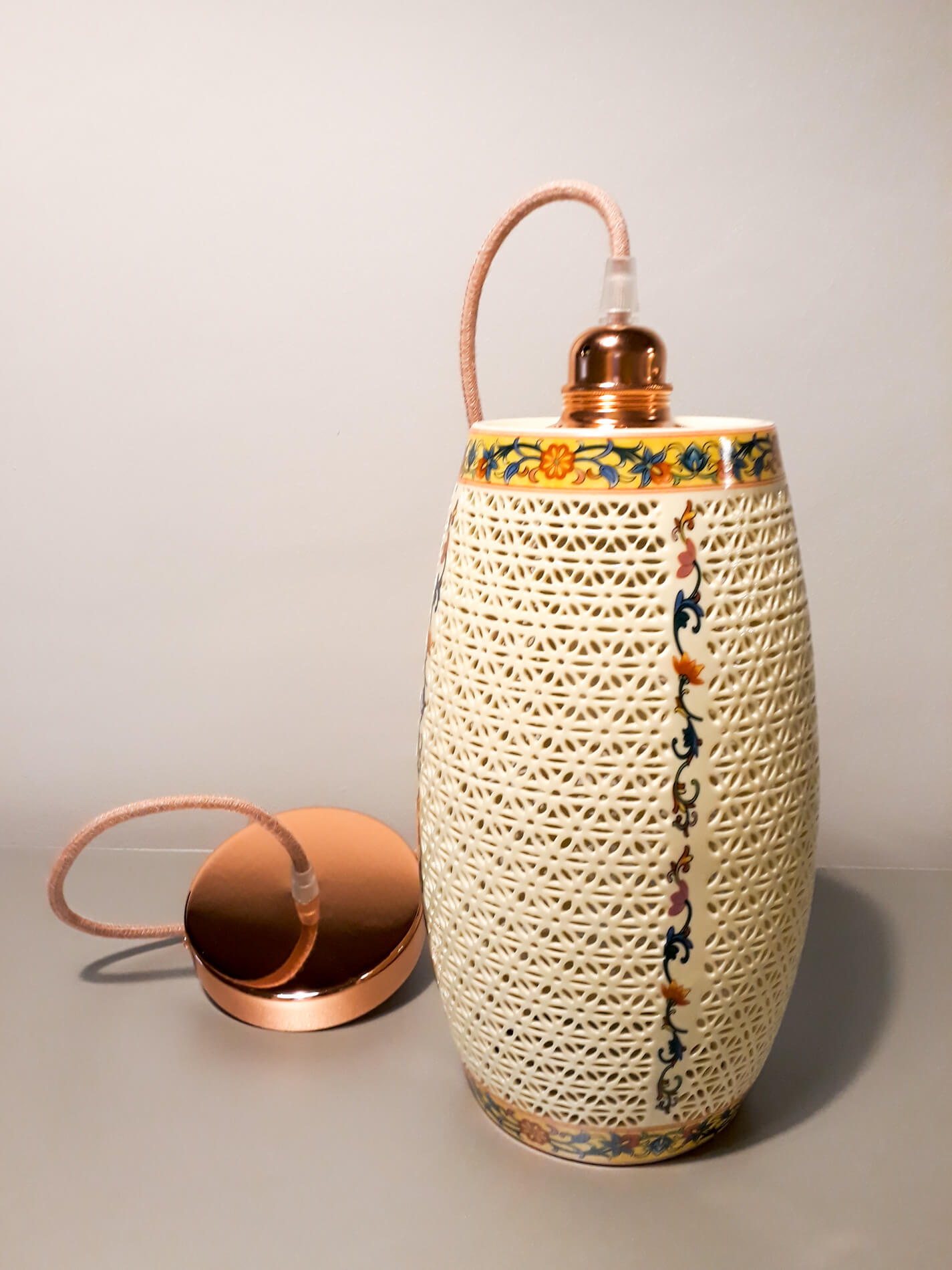 Vintage oriental ceramic pendant, 1980s