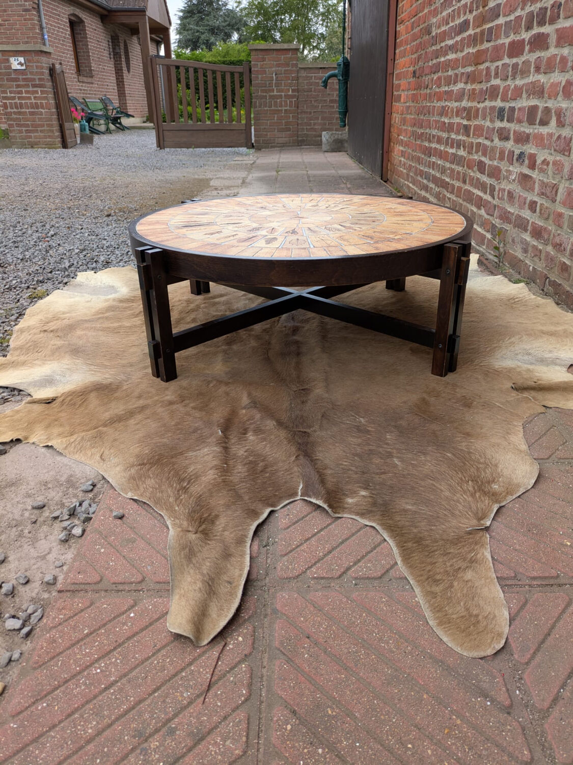 Coffee table