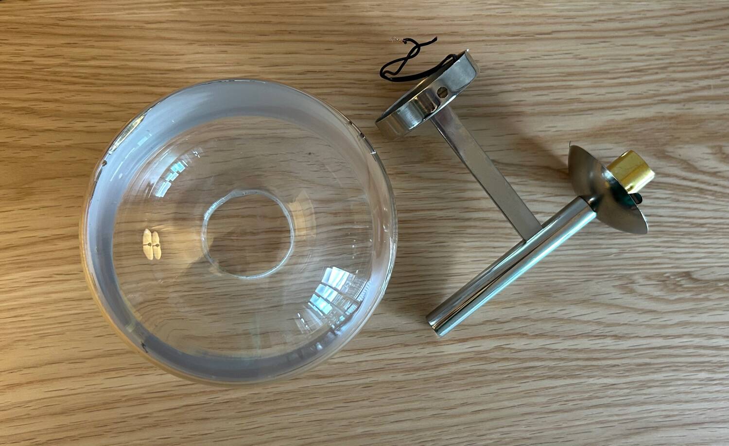 Vintage ball wall lamp