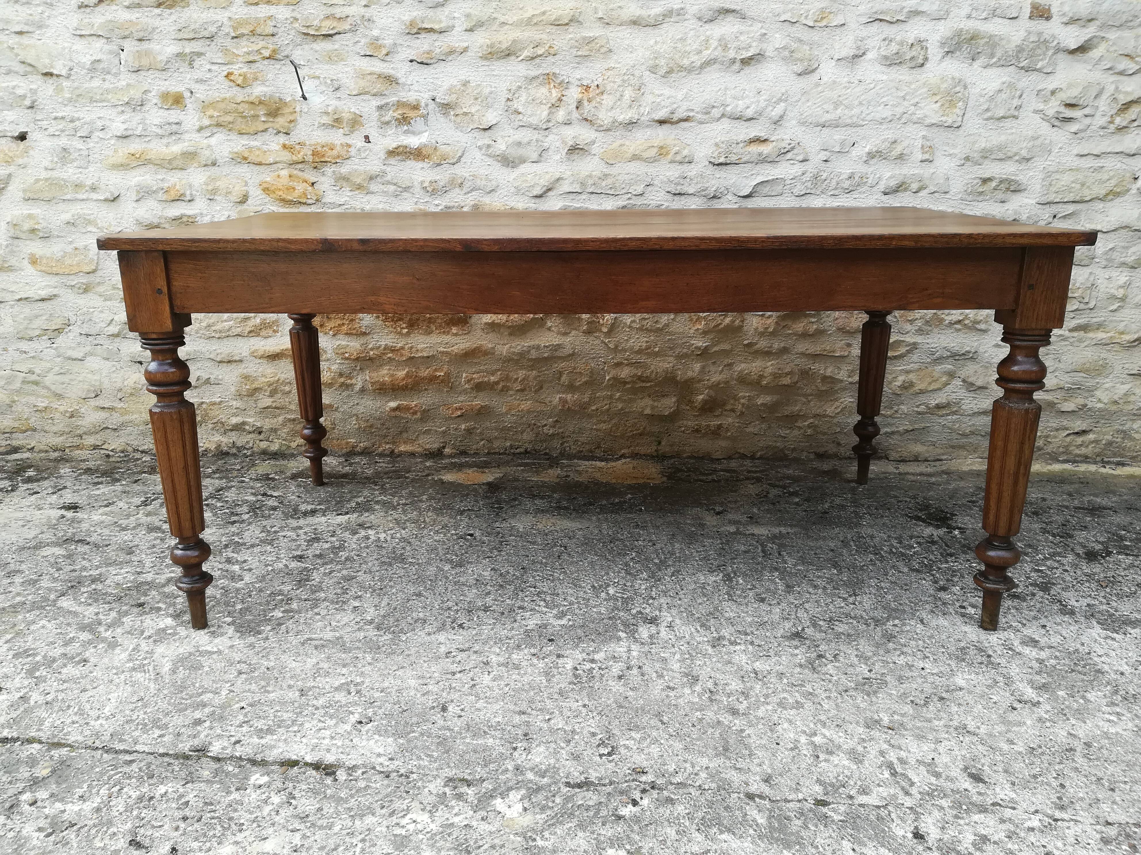 Oak farm table with two extensions