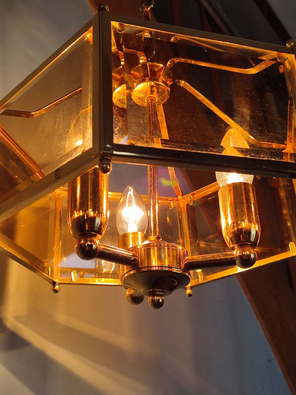 Brass pendant lamp and five-faceted vintage smoked glasses