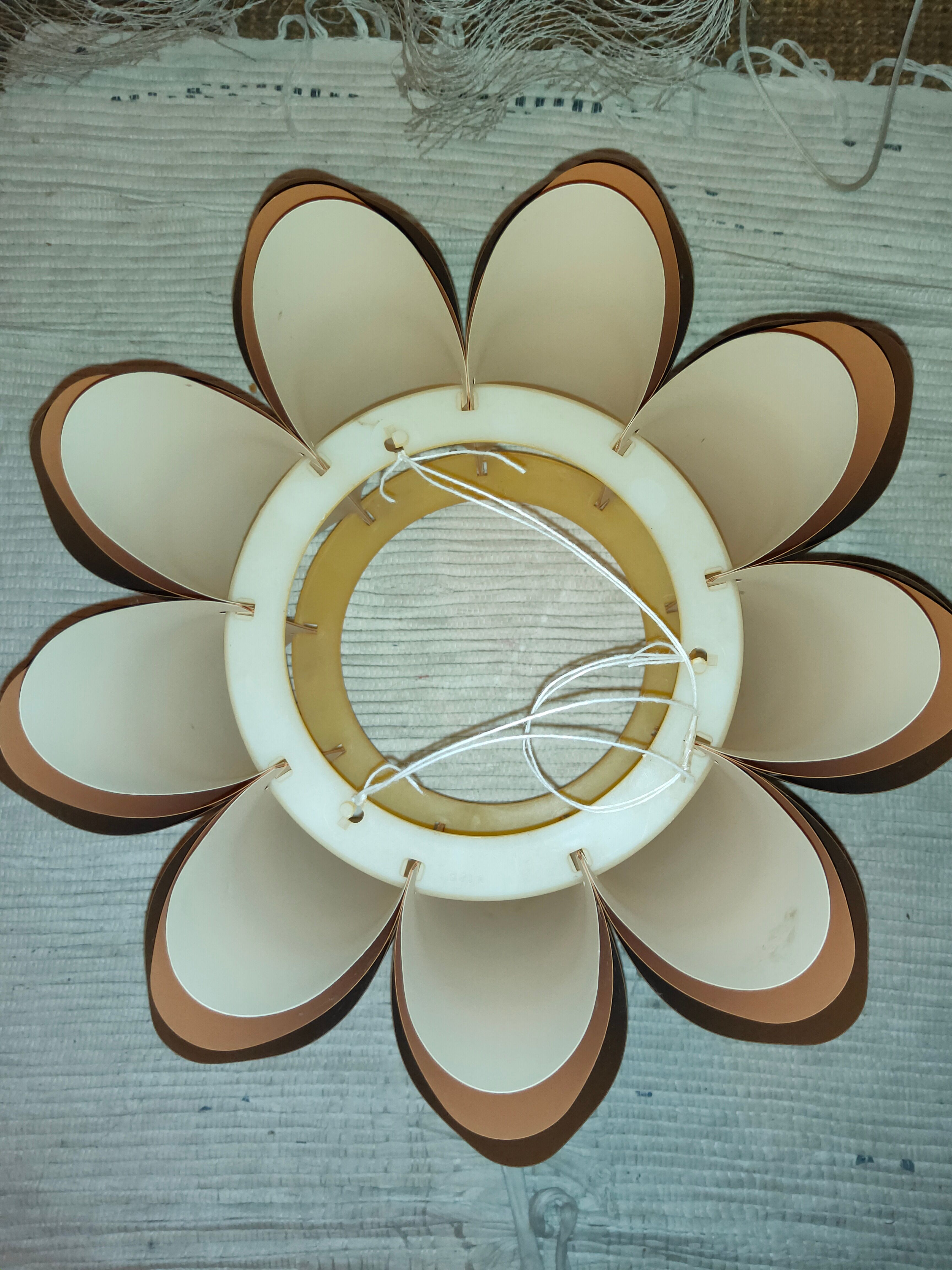 Two Zicoli vintage 1960 origami luminaires