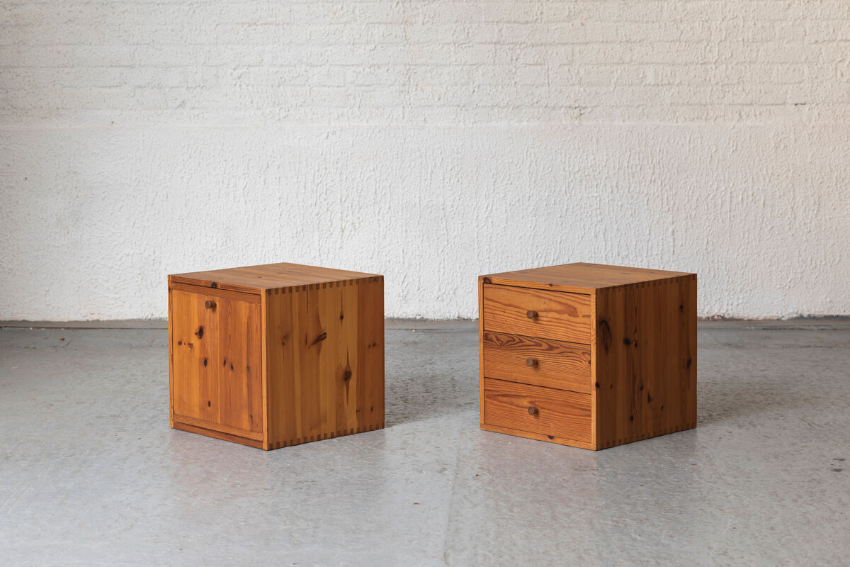 Set of 2 pine cube cabinets in the style of ate van apeldoorn, dutch design, 1960’s