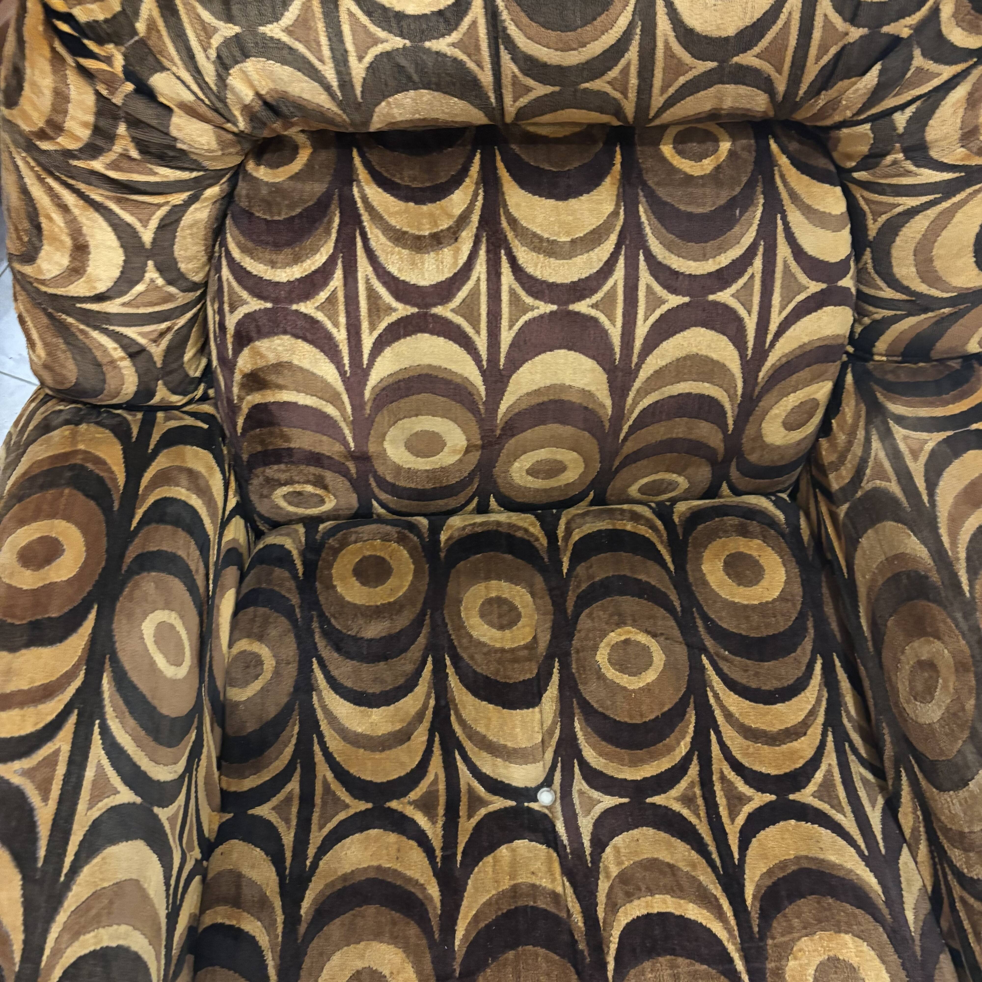 1970s psychedelic armchair