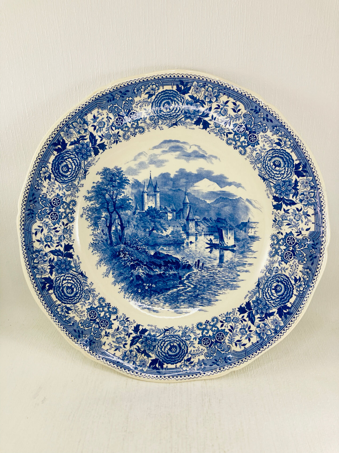 Large Deep Round Plate Villeroy and Boch Burgenland Model Blue