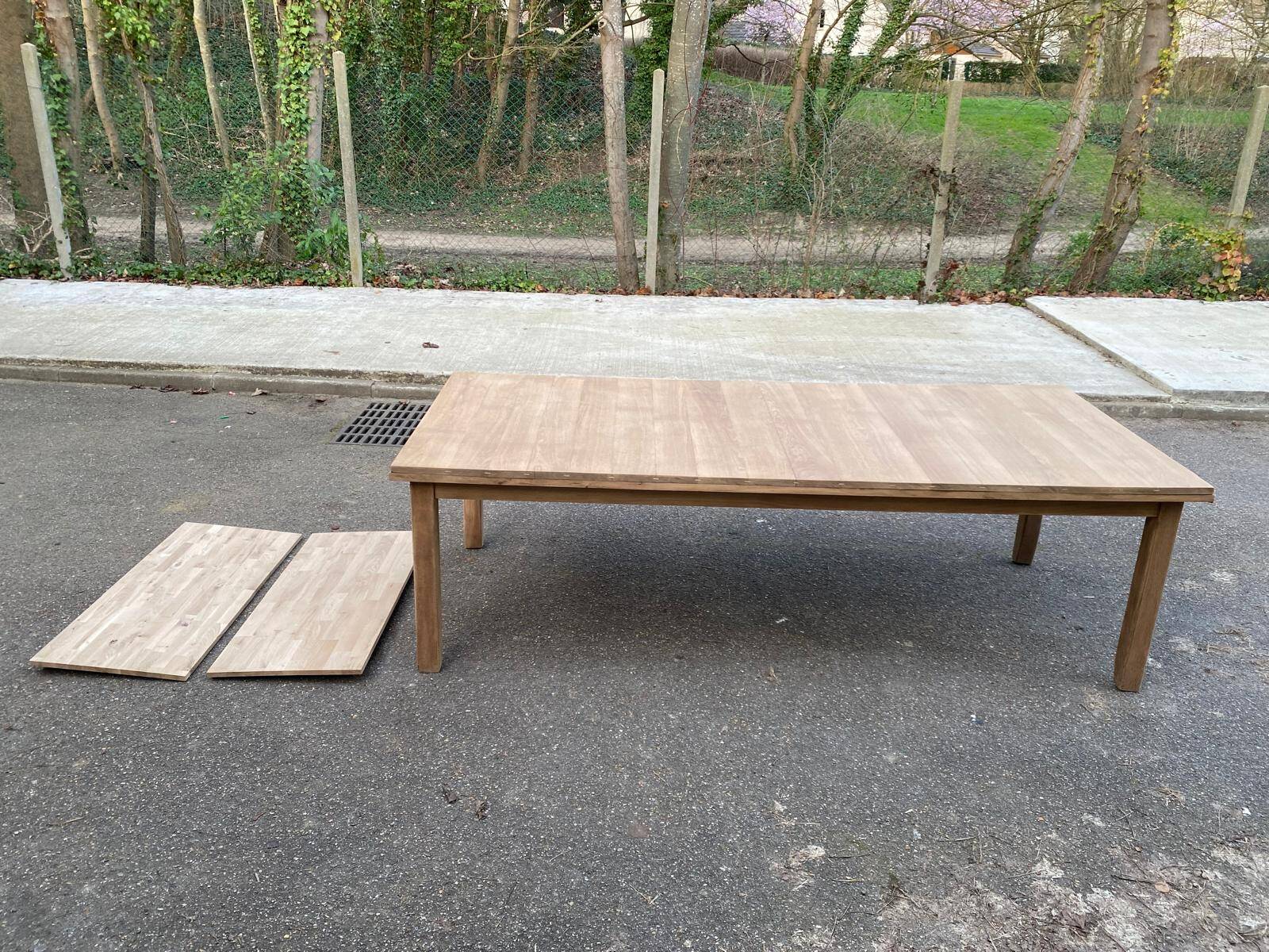 Renovated extendable farmhouse dining table in solid oak from the 19th century, 250-350.