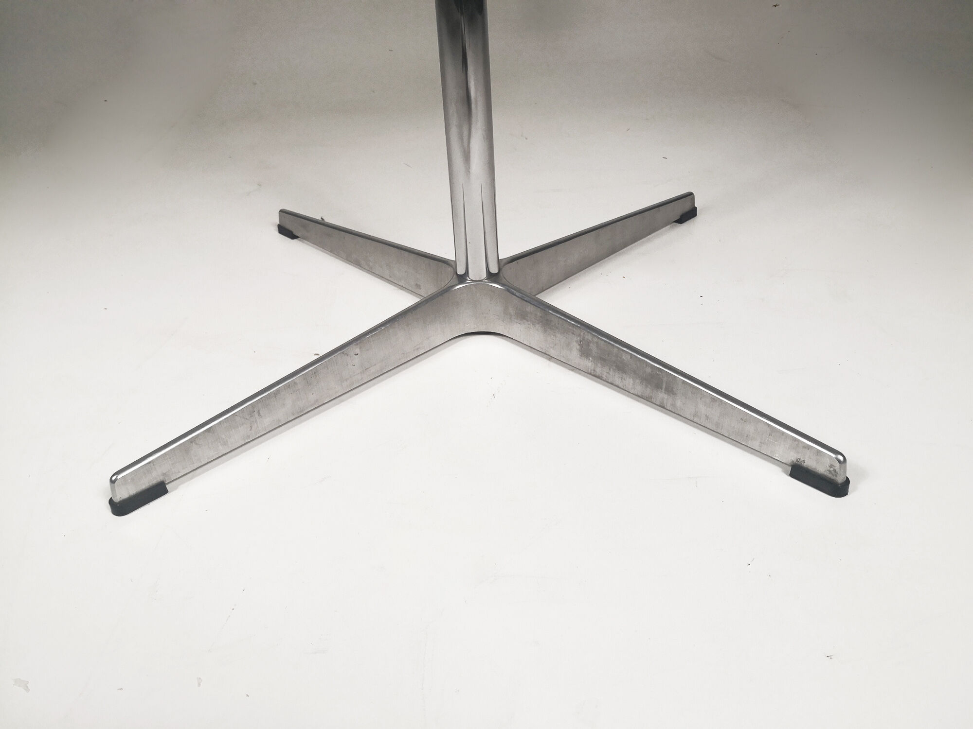 Table A623, Bruno Mathsson, Piet Hein and Arne Jacobsen for Fritz Hansen
