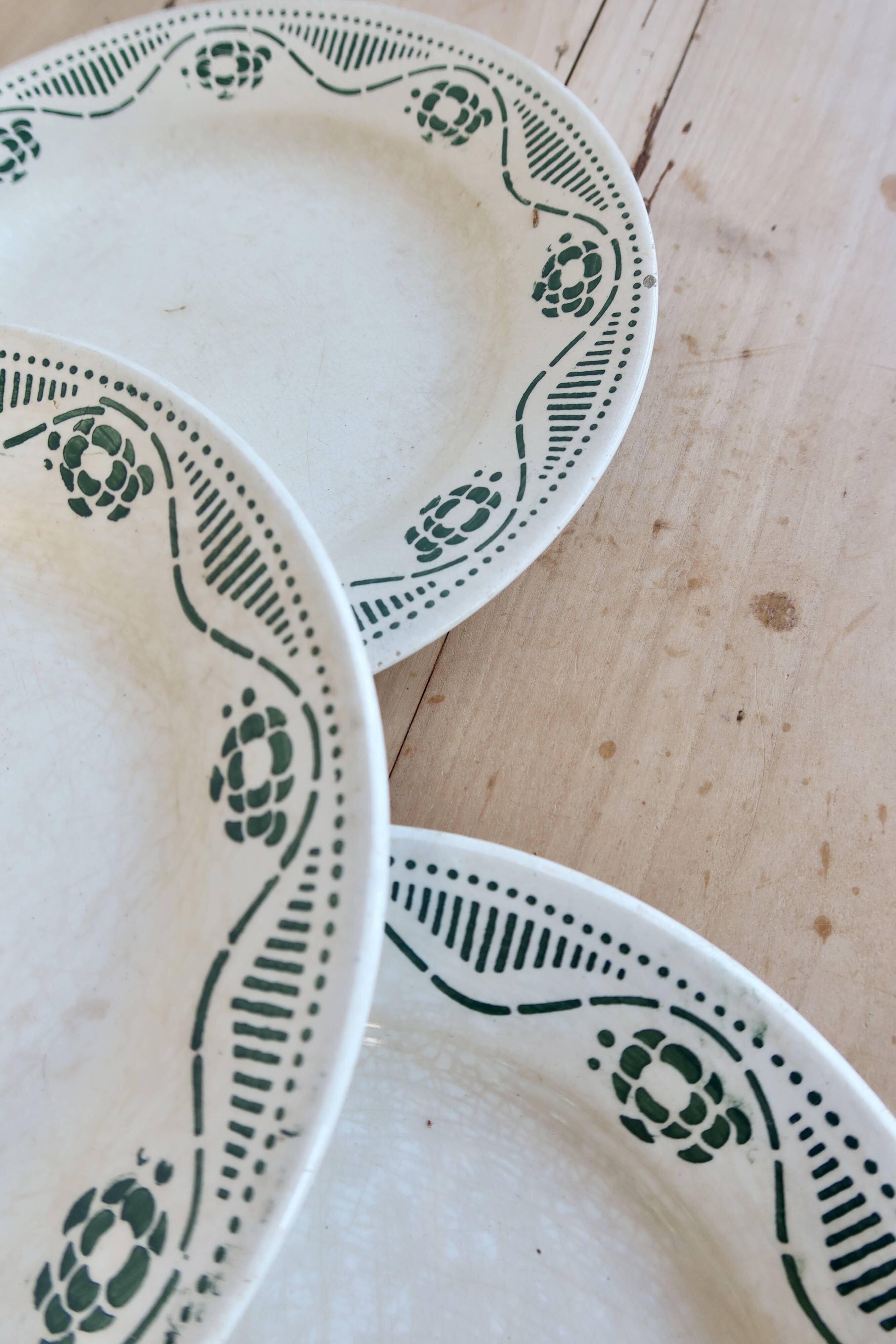 4 flat plates ironstone New Galleries Ennegé Paris - Model Ro