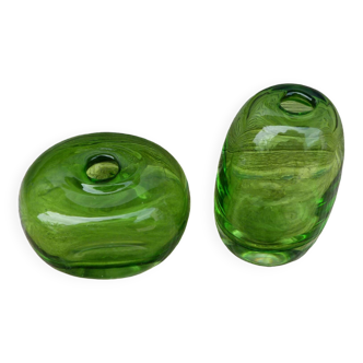 Vintage 1970 set of 2 small green blown glass vases