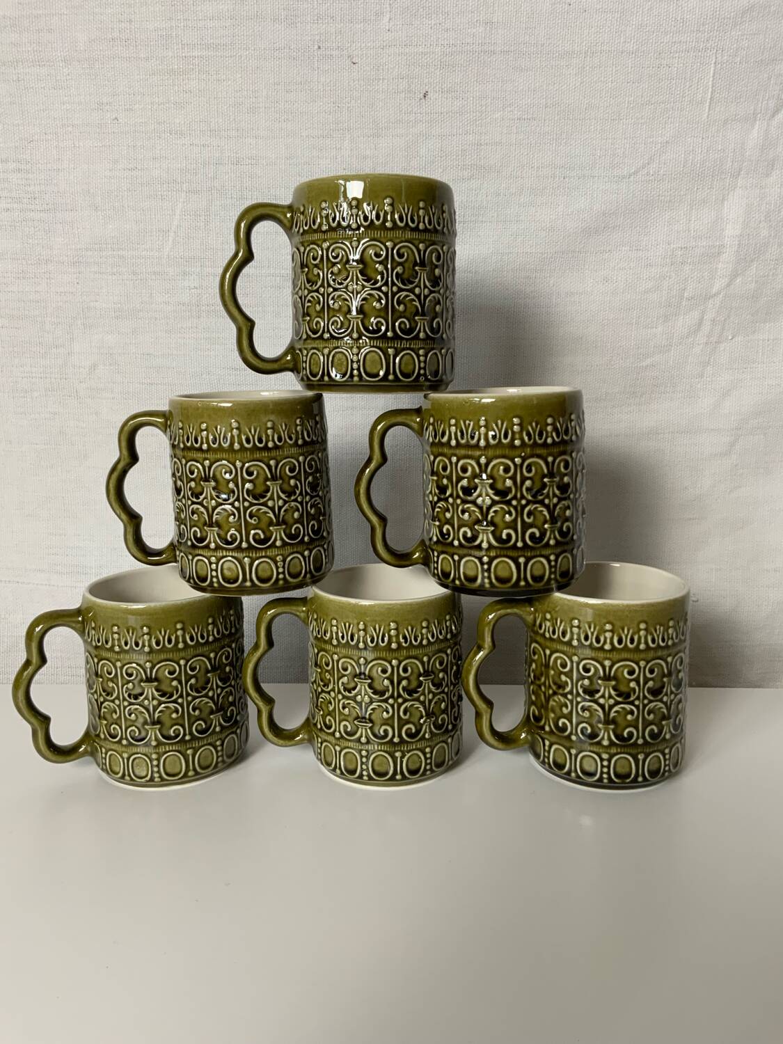 6 mugs 70'