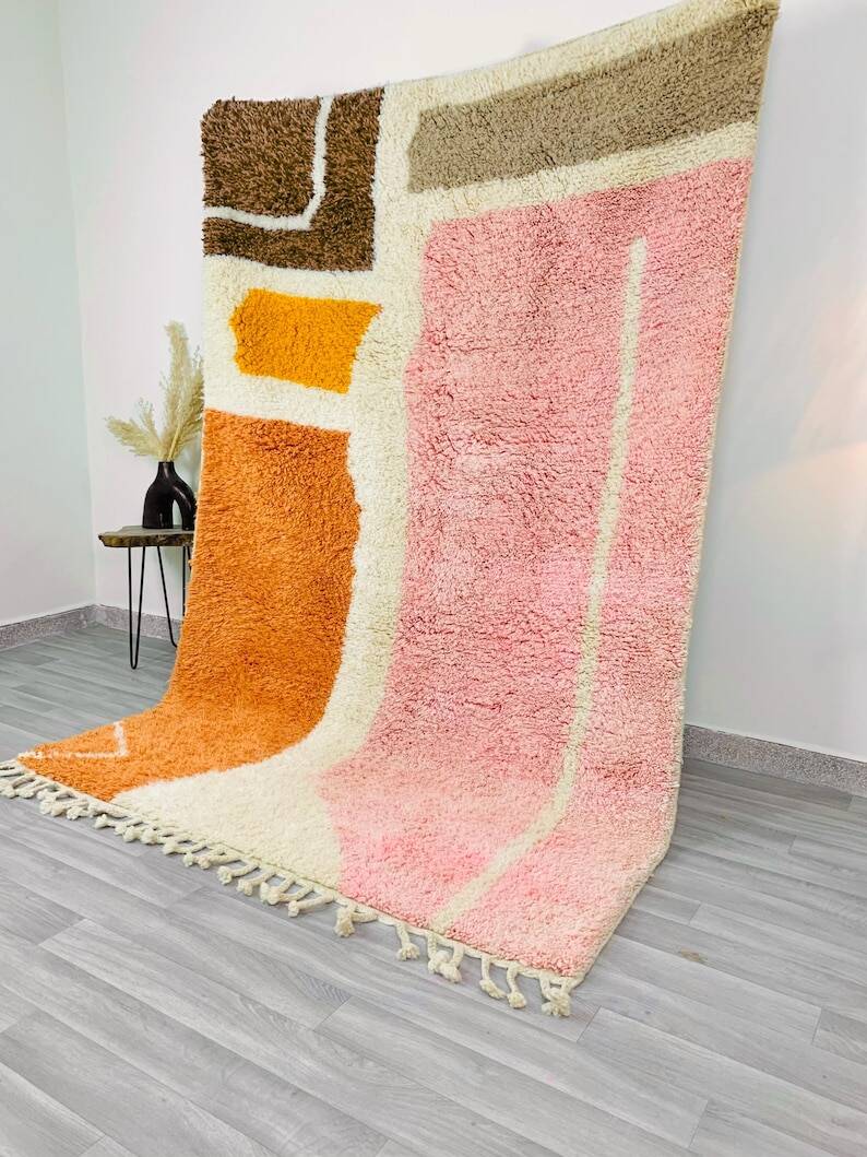 Traditional Moroccan rug 200cm x 300cm