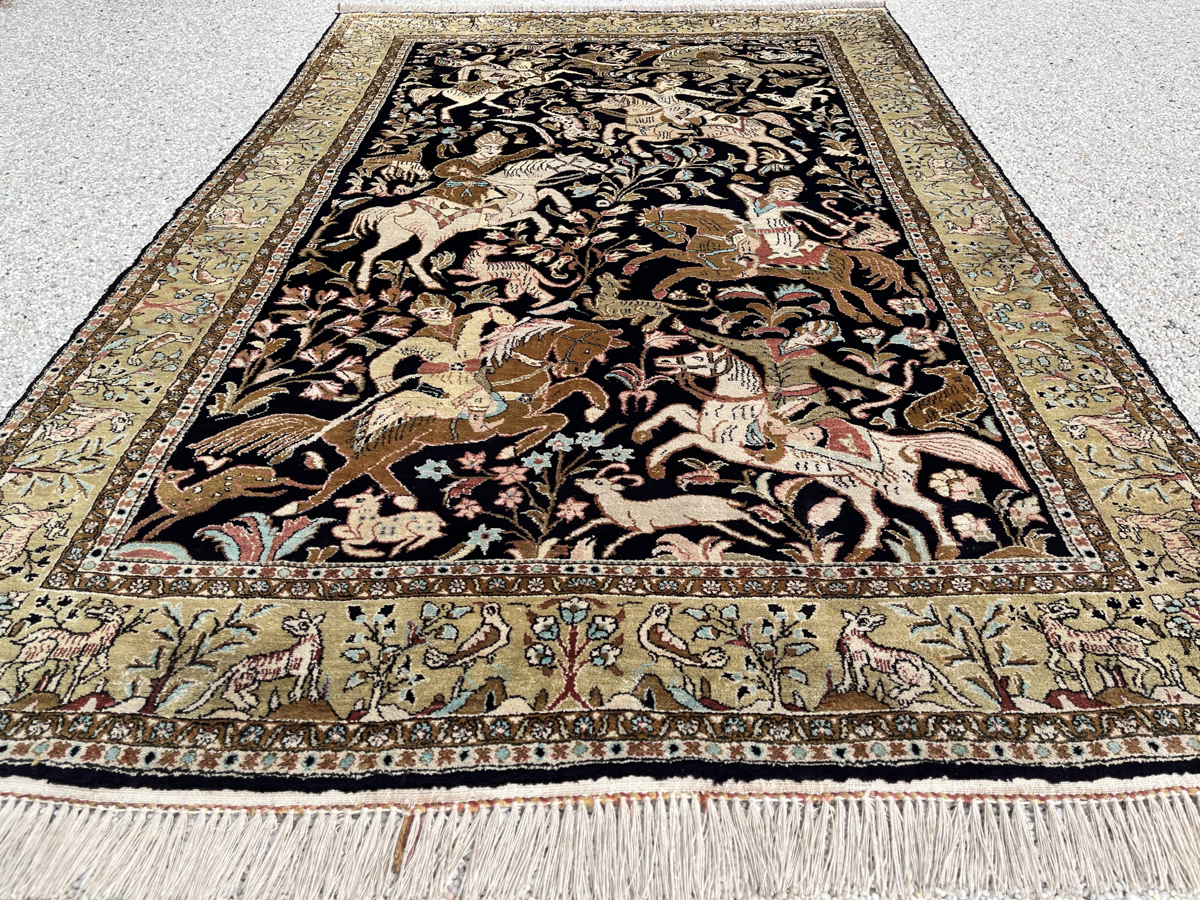 Ghoum silk carpet 104x162cm