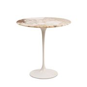 Round "Tulip" side table by Eero Saarinen for Knoll International, circa 1950.