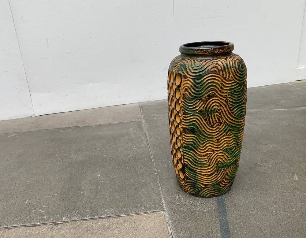Brutalist pedestal vase by Dümler & Breiden, mid-century, 1960s.