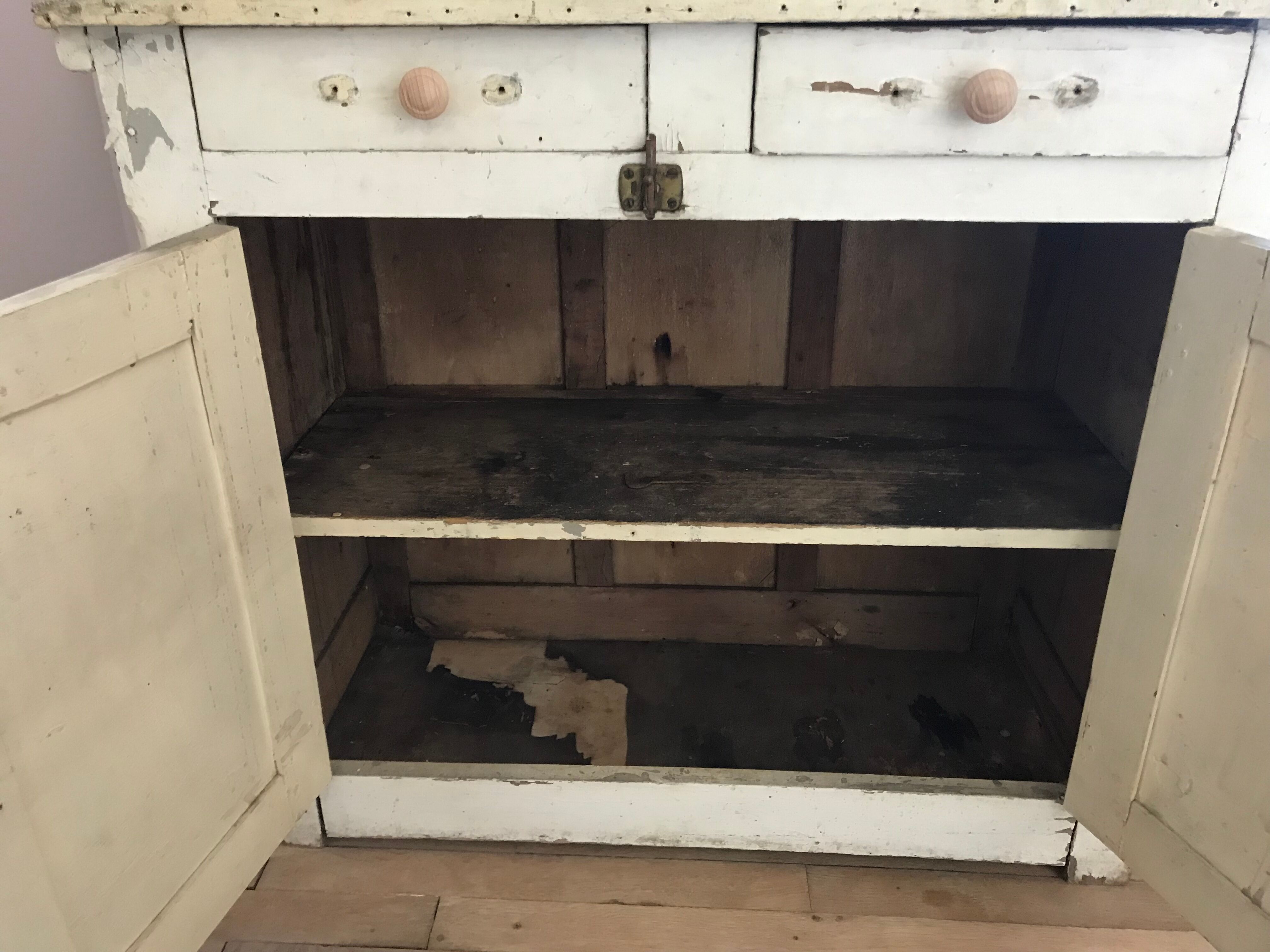 Former Parisian buffet
