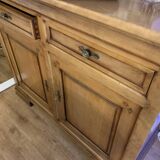 Wooden sideboard-style cabinet