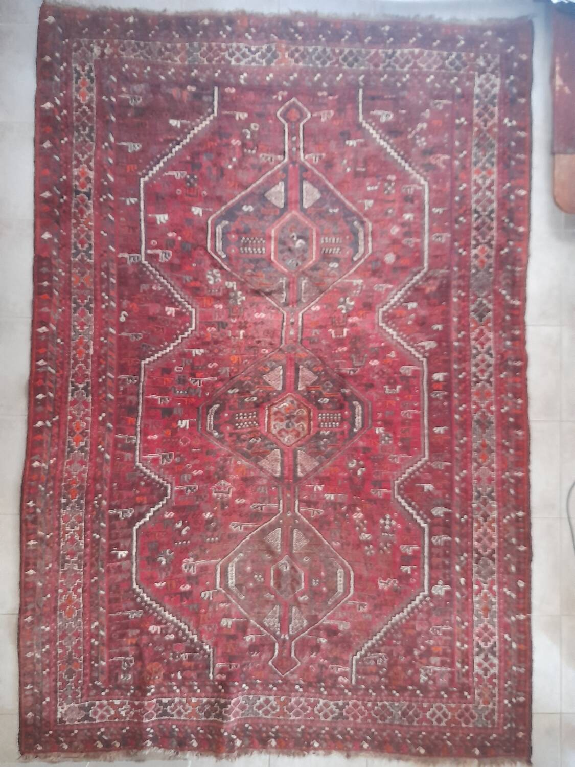 Large Tribal Qashqai Rug (Iran) – 343 x 237 cm