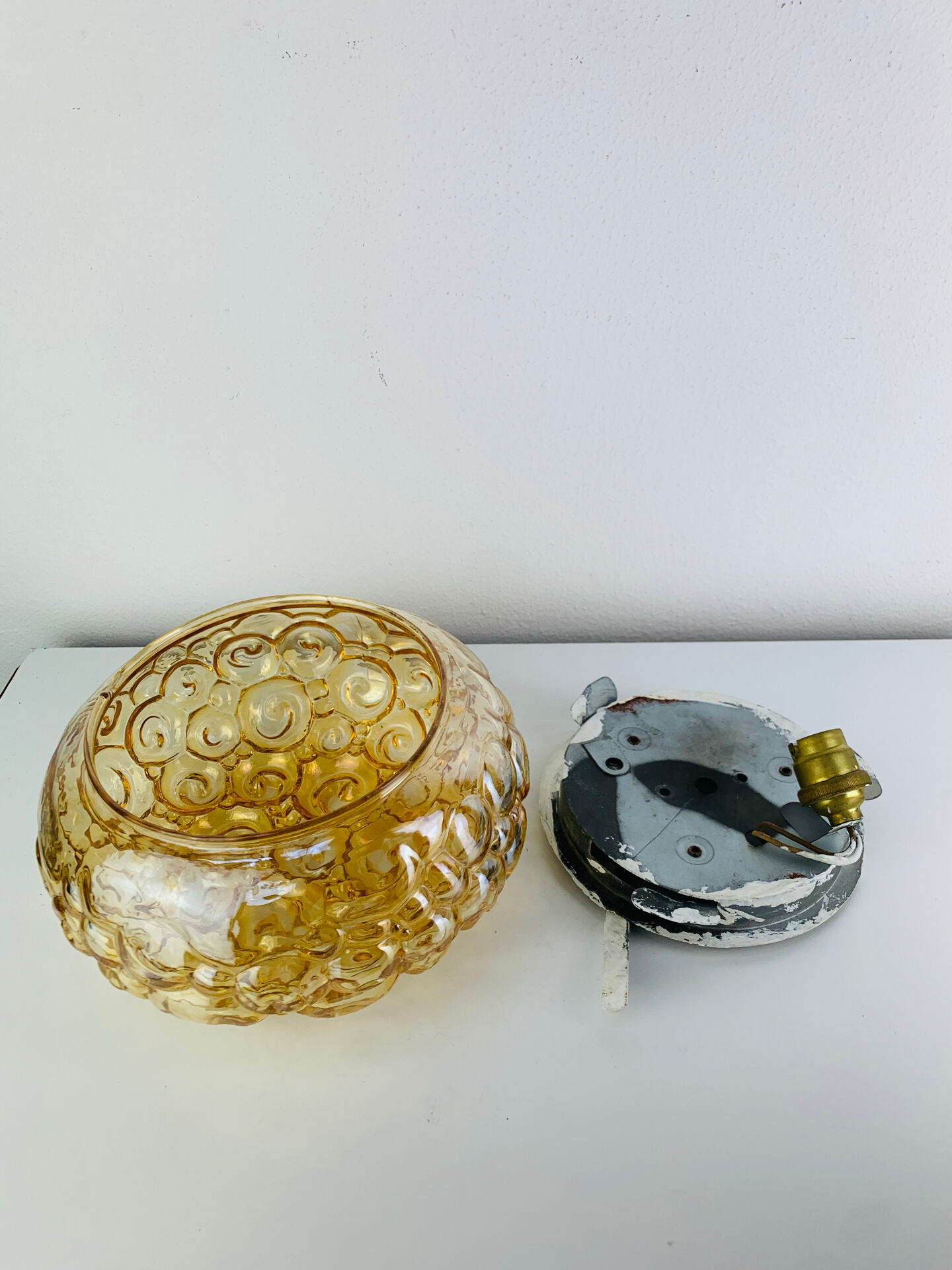 Amber glass Bubble wall light in the style of Helena Tynell, snail model. 60s.