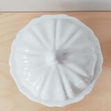 Delft ribbed earthenware box