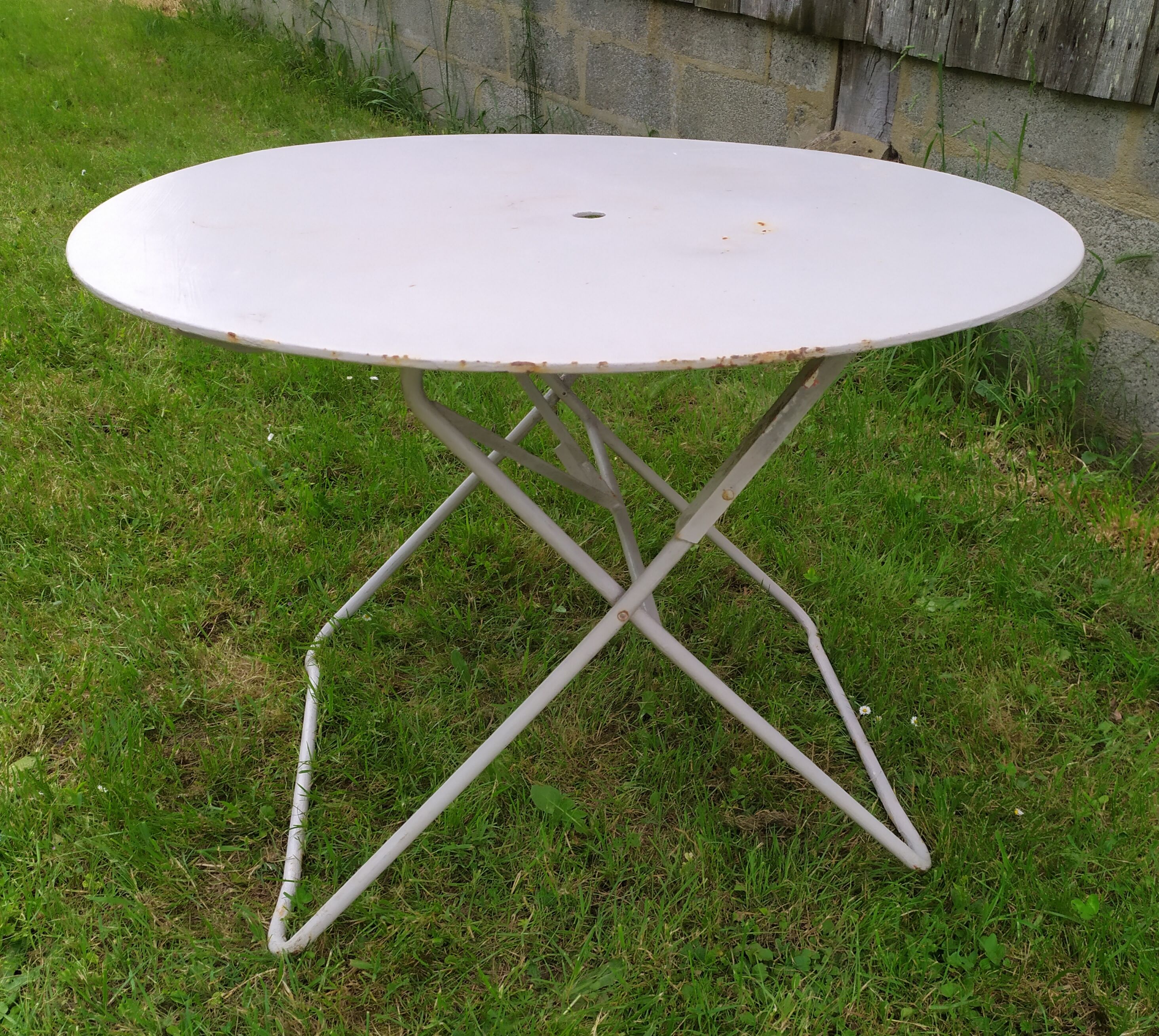 Iron garden table