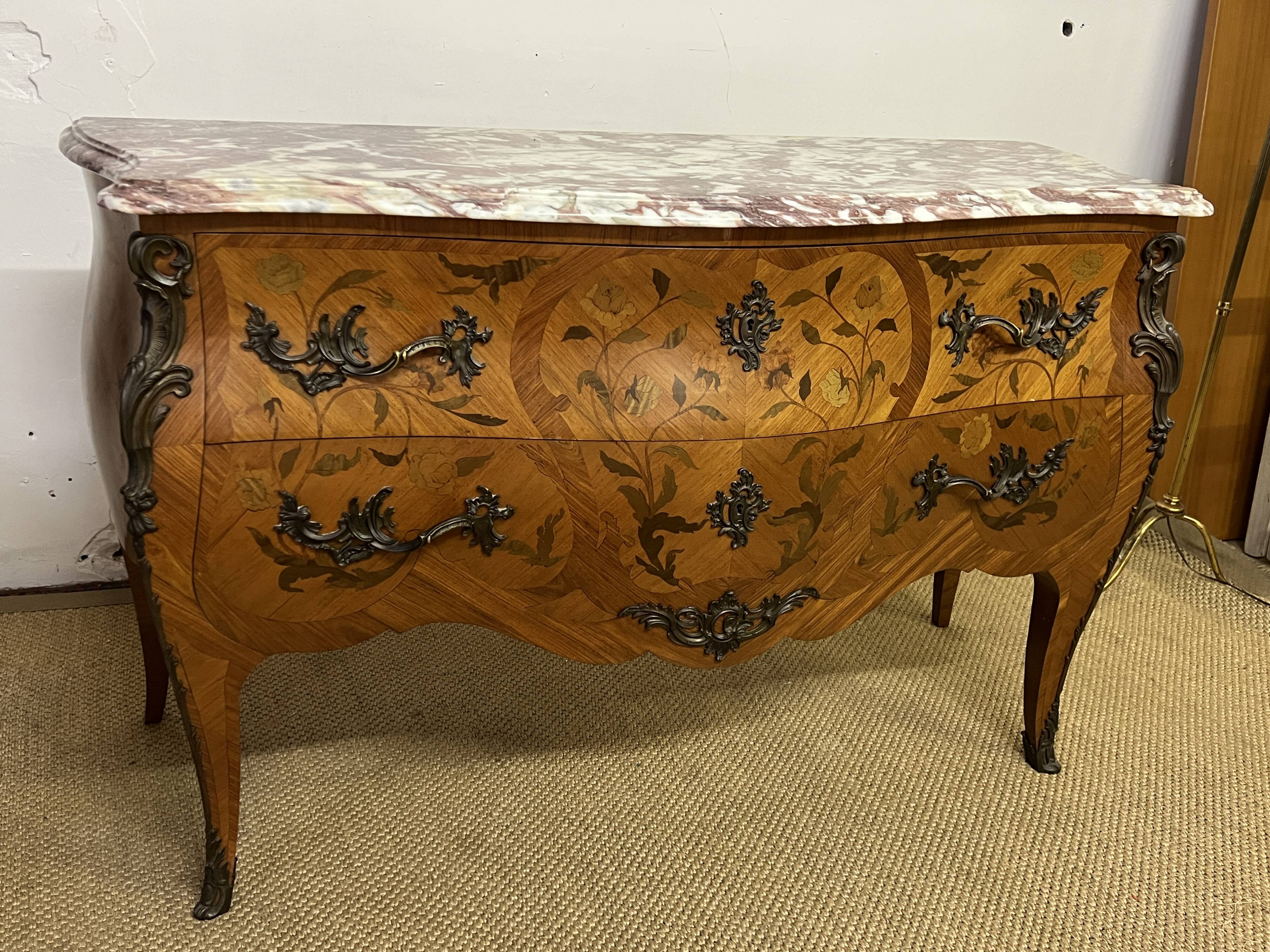 Louis XV style inlaid chest of drawers