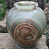 Natural agate vase
