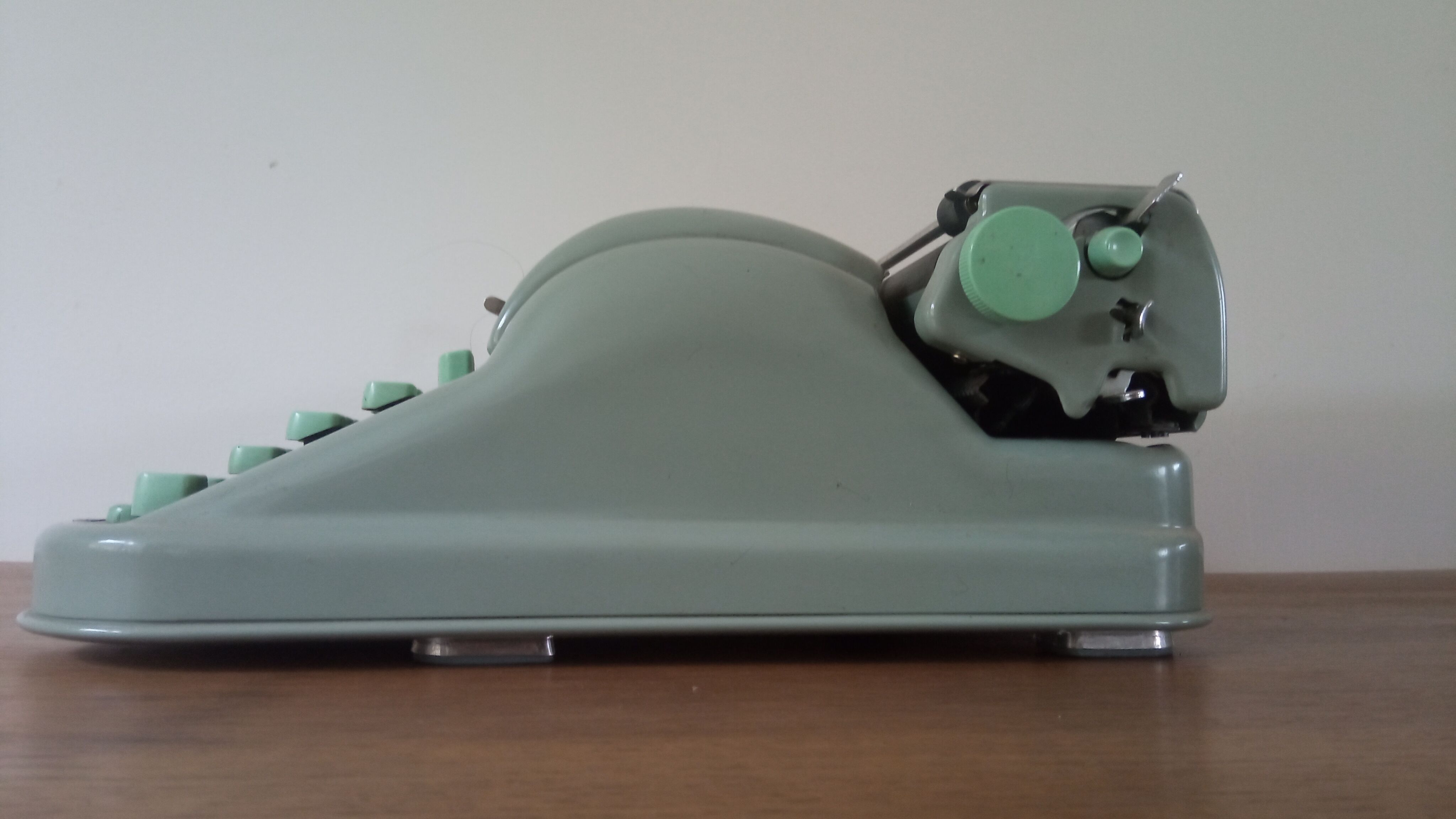 Hermes Media 3 typewriter