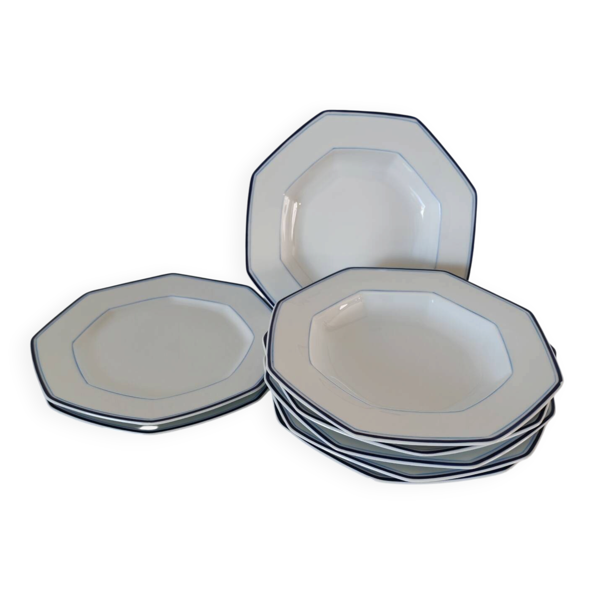 Set of 8 Raynaud Limoges porcelain plates